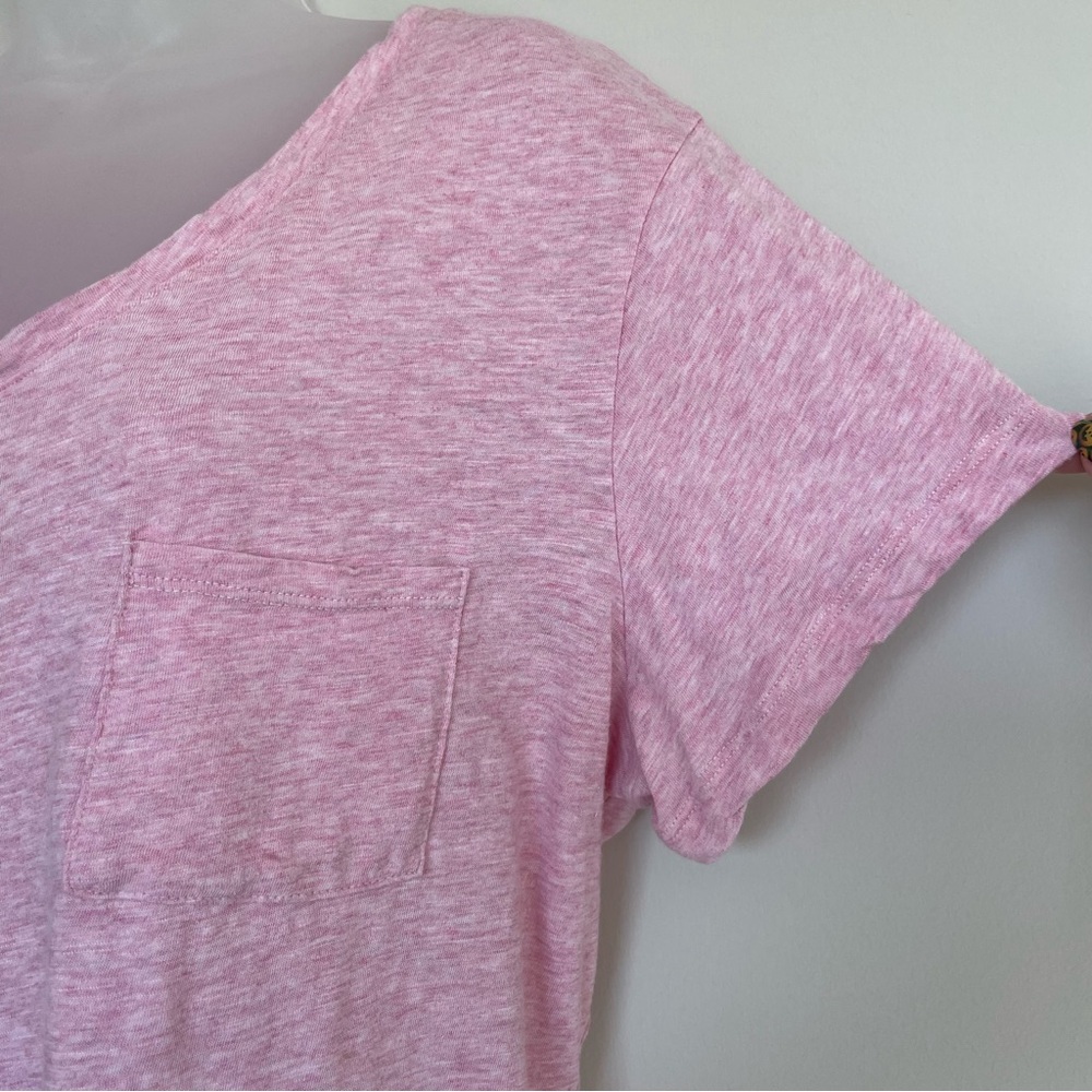 Eddie Bauer Soft Pink Heather Pocket V-Neck Tee | Size XXL - Picture 2 of 6